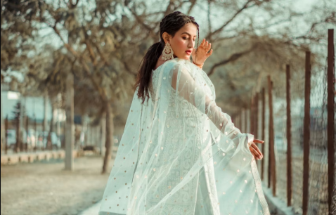 ethnic wear trends 2026 for modern traditional stunning look